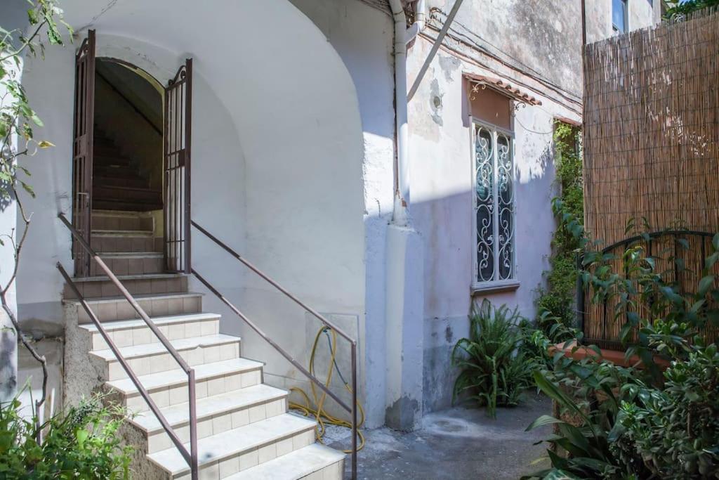 דירות קסטלמרה די סטביה Casa Panoramica מראה חיצוני תמונה