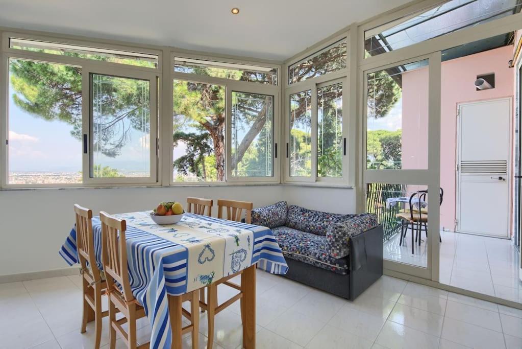דירות קסטלמרה די סטביה Casa Panoramica מראה חיצוני תמונה